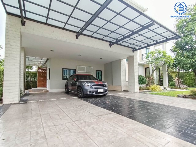 บ้านเดี่ยวมือสองย่านนนทบุรีฯ ม.เพอร์เฟคมาสเตอร์พีช รัตนาธิเบศร์  เนื้อที่กว้างขวางมากถึง 130.20 ตร.ว.  ฟังก์ชัน 4 ห้องนอน 5 ห้องน้ำ ที่จอดรถ 3 คัน เฟอร์นิเจอร์บิ้วท์อิน เปลี่ยนสุขภัณฑ์ใหม่ทั้งหลัง! บนทำเลแห่งการเดินทาง ใกล้รถไฟฟ้าสายสีม่วง "สถานีไทรม้า" และทางด่วน "งามวงศ์วาน" จองเลย!